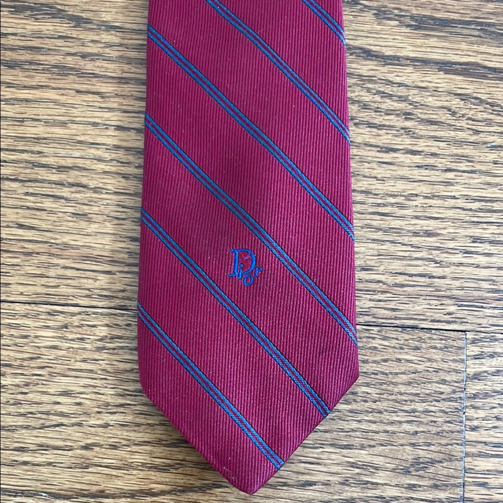 Vintage Dior striped tie.